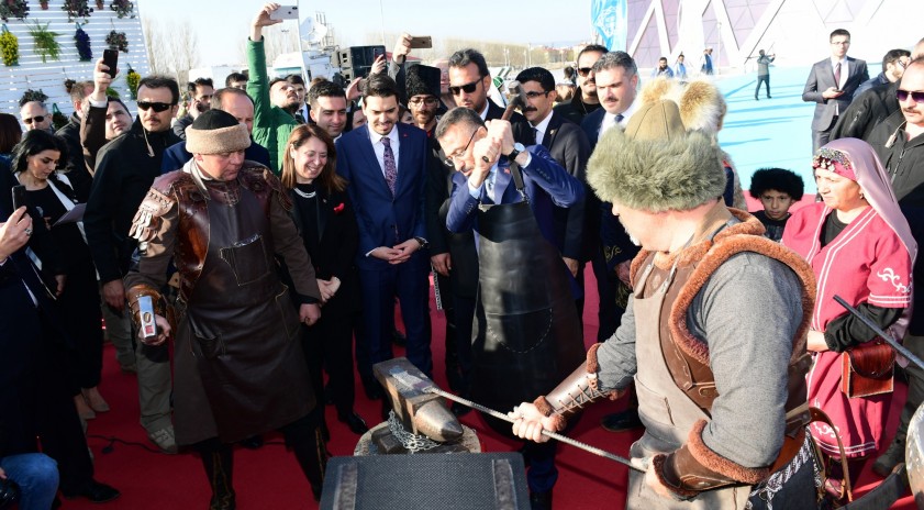 Nevruz ateşi Üniversitemizde yandı