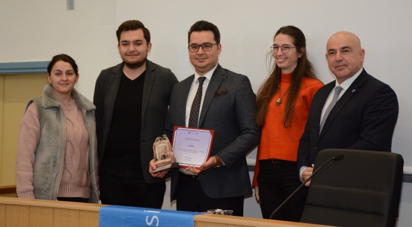 “Turizmde Sektörel İlişkiler” seminerine öğrenciler yoğun ilgi gösterdi