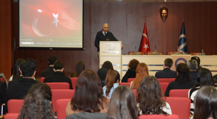 “Hukukta Kariyer Zirvesi” konferansı gerçekleştirildi