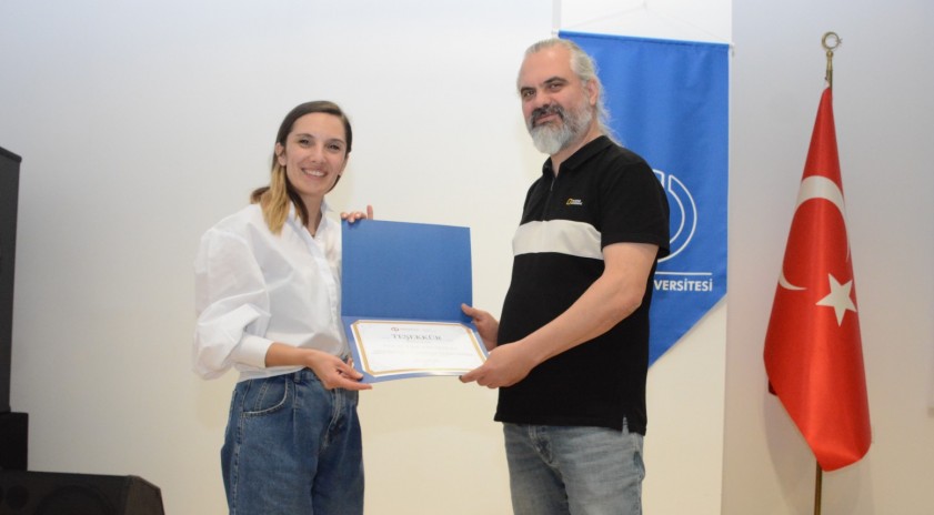 “Üstün Yeteneklilerin Eğitimine Yönelik Uygulamalar: ÜYEP Modeli” semineri gerçekleştirildi