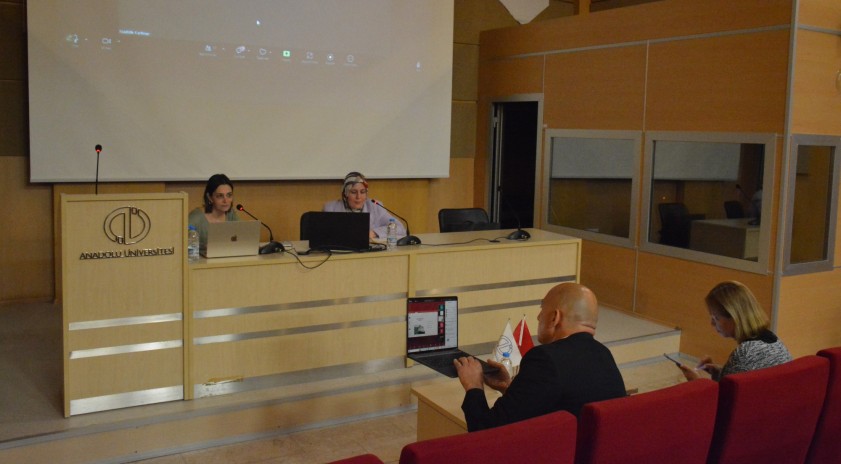 “Anlatıdan Gerçekliklere: Kentten Kıra Dönüş” konferansı gerçekleştirildi