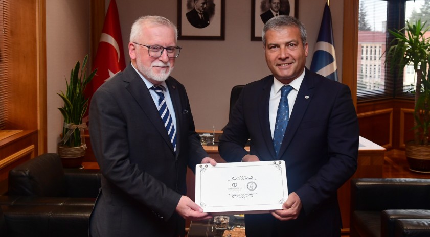 Rektör Alişarlı’dan Rektör Adıgüzel’e ziyaret