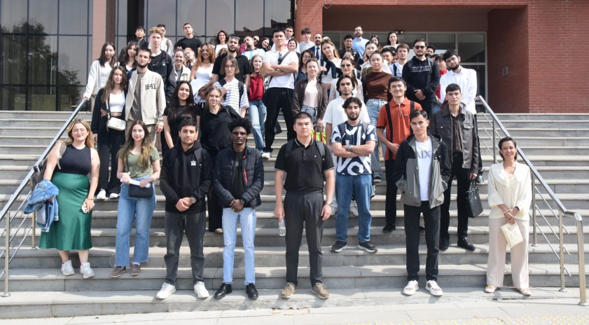 Uluslararası öğrenciler oryantasyon programında buluştu