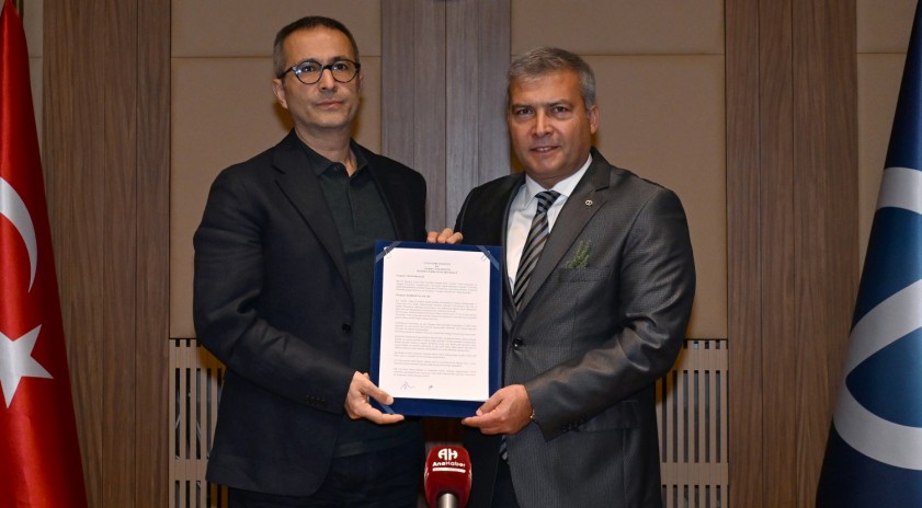 Anadolu Üniversitesi ve Yunus Emre Enstitüsü arasında iş birliği protokolü imzalandı