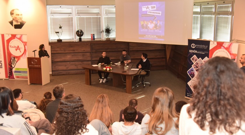 Radyo A spor medyasından önemli isimleri öğrencilerle buluşturdu