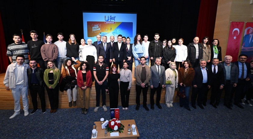 Anadolu Üniversitesi ev sahipliğinde düzenlenen Ufest Gençlik Festivali Bakan Yardımcısı Boyraz’ın katılımı ile sona erdi