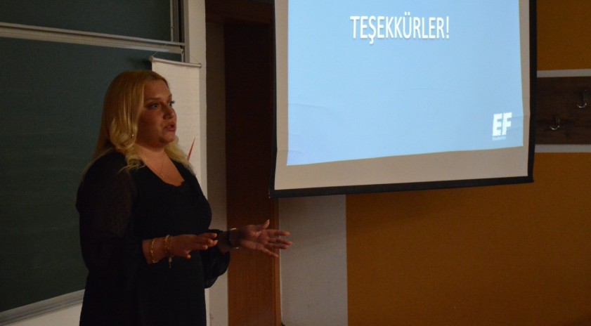 “Education First – Yurt Dışı Eğitiminin Önemi ve Nedenleri” Söyleşisi İİBF’de gerçekleştirildi