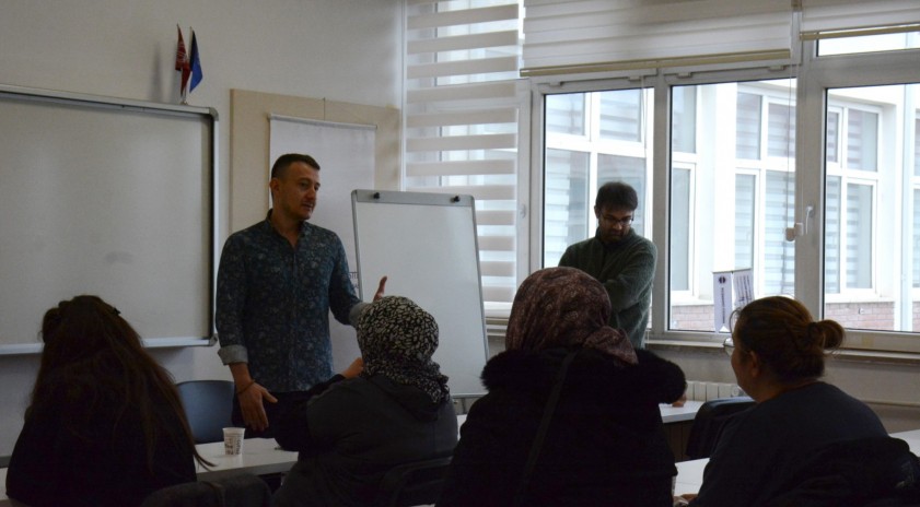 Engelliler Araştırma Enstitüsü’nde “Aileler Konuşuyor” etkinliği gerçekleştirildi