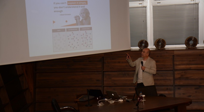 Anadolu &Uuml;niversitesi'nde&ldquo;Yapay Zek&acirc; ve Sağlık&rdquo; semineri ger&ccedil;ekleştirildi