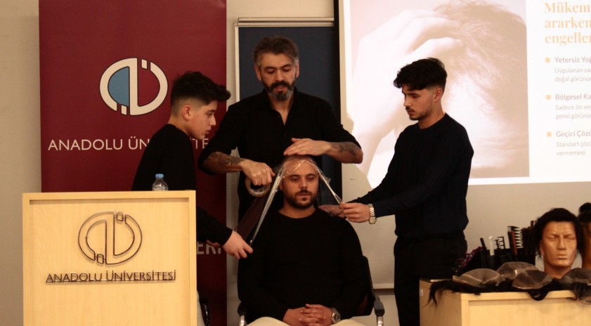 YEMYO&rsquo;da &ldquo;Sa&ccedil; Restorasyonunda Yeni Ufuklar: Protez ve Kaynak Uygulamalarında İleri Teknikler&rdquo; semineri ger&ccedil;ekleştirildi