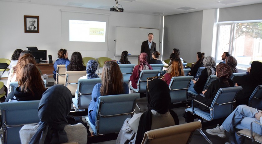 Otizmde erken m&uuml;dahale gelişimi belirliyor