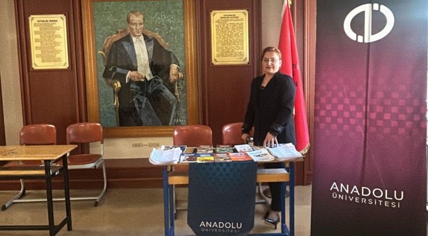 Anadolu &Uuml;niversitesi, Kariyer G&uuml;nleri etkinliğinde &ouml;ğrencilerle buluştu