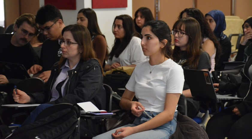Yapay zek&acirc; eğitiminde uygulamalı &ouml;ğrenme deneyimi