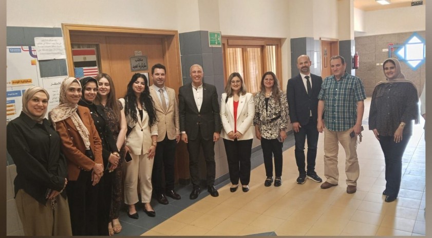 Anadolu &Uuml;niversitesi A&ccedil;ık&ouml;ğretim Fak&uuml;ltesi T&uuml;rk Dili ve K&uuml;lt&uuml;r&uuml; &Ouml;n Lisans Programı İskenderiye&rsquo;de tanıtıldı