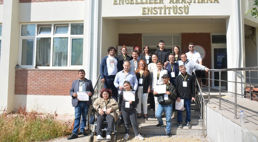 "C&uuml;zdanımdan Hayatıma" projesi eğitimleri tamamlandı